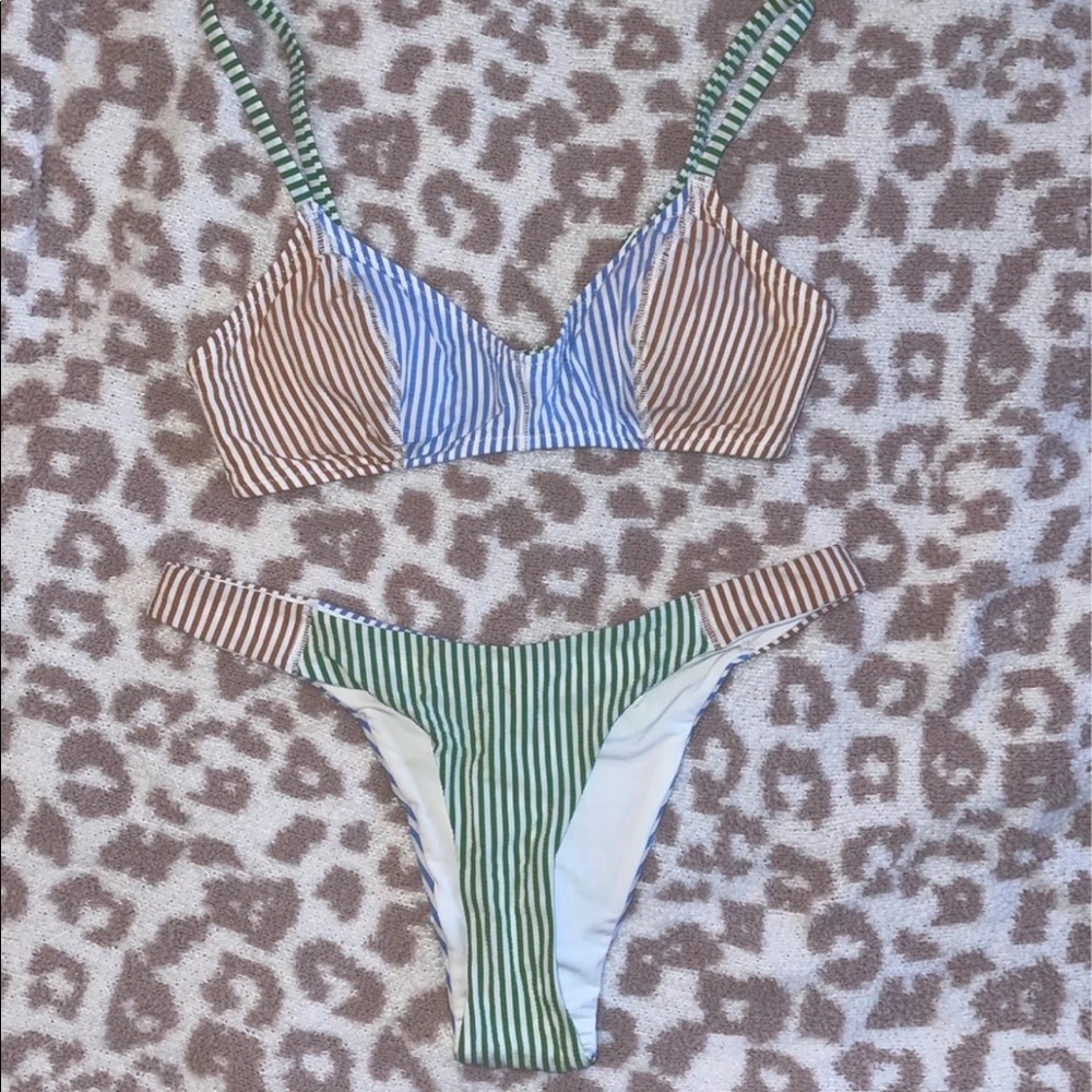 aerie striped cheeky bikini - Picture 1 of 4